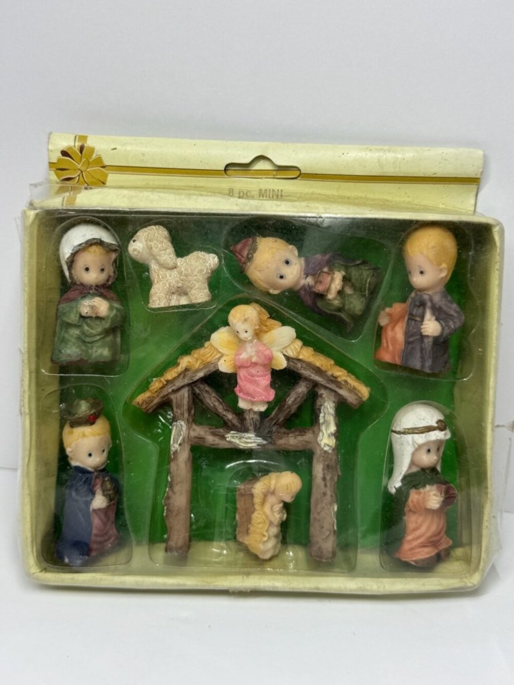 8-Piece Mini Nativity Set Christmas House Figurines 2" Tall New In Box